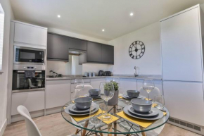 Modern, Cosy Whole House Wifi Close To Attractions